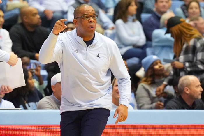 UNC basketball head coach Hubert Davis